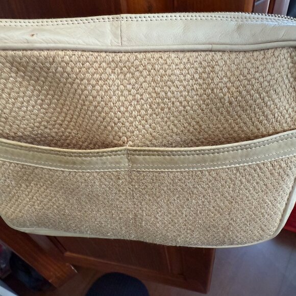 Bottega Veneta woven canvas crossbody bag - Picture 4 of 7